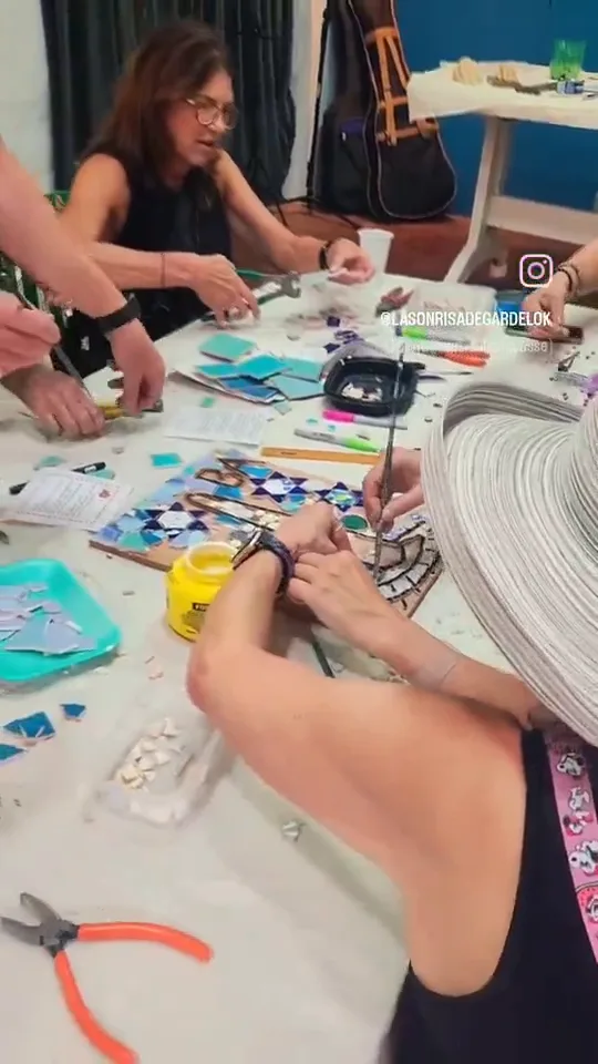 Taller de mosaico: la experiencia en el atelier