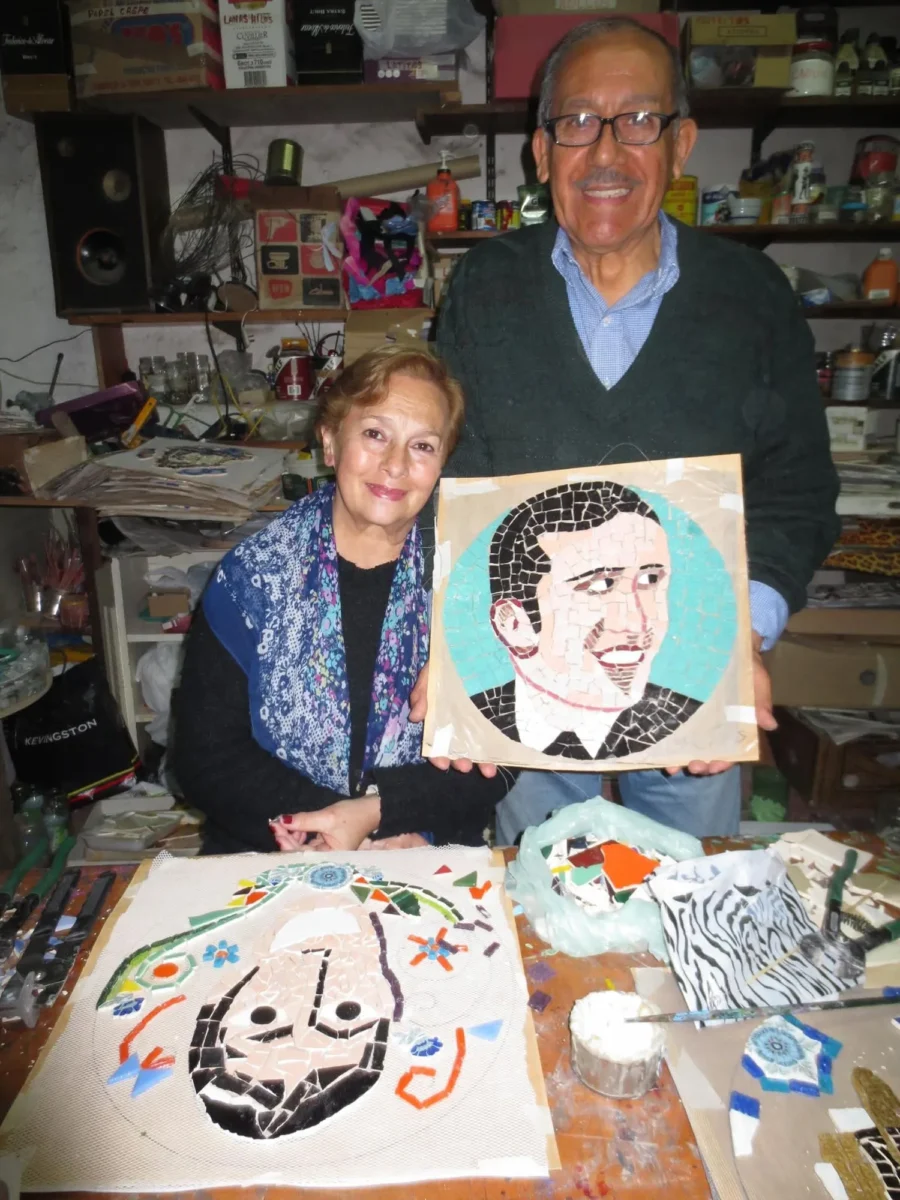 Profes de folclore en el taller